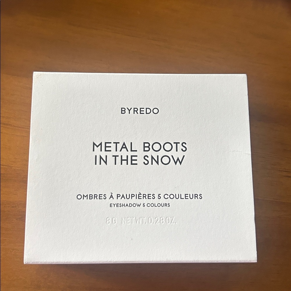 Byredo Metal Boots in the Snow Eyeshadow Set
